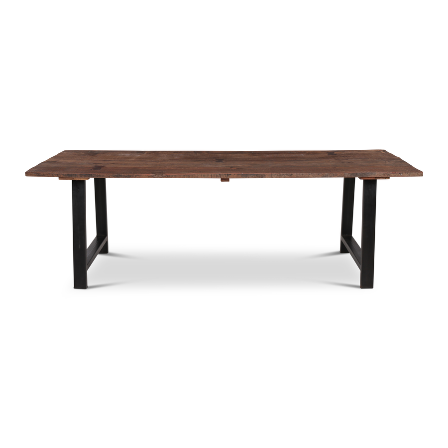 Eettafel van oud hout