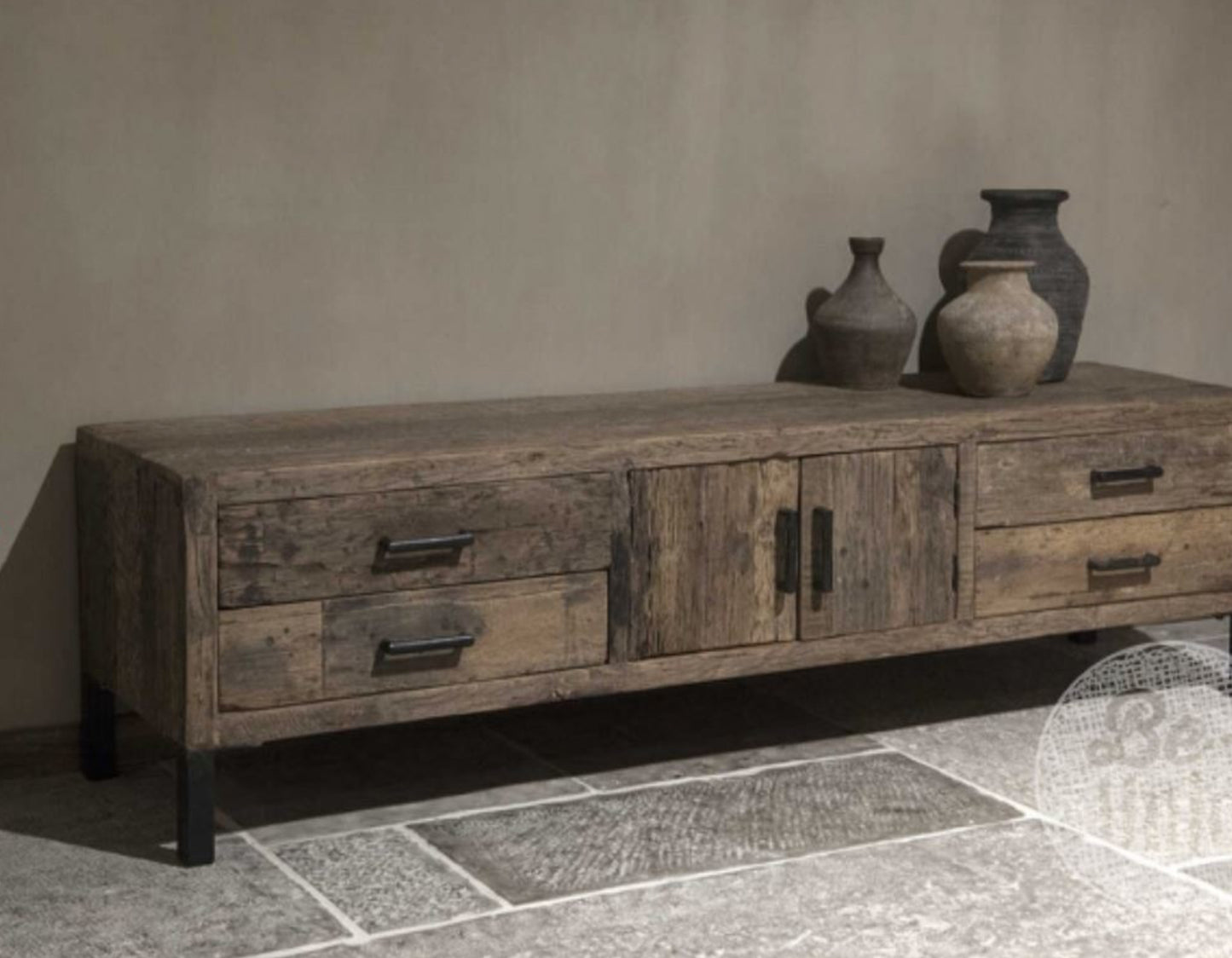 TV-dressoir